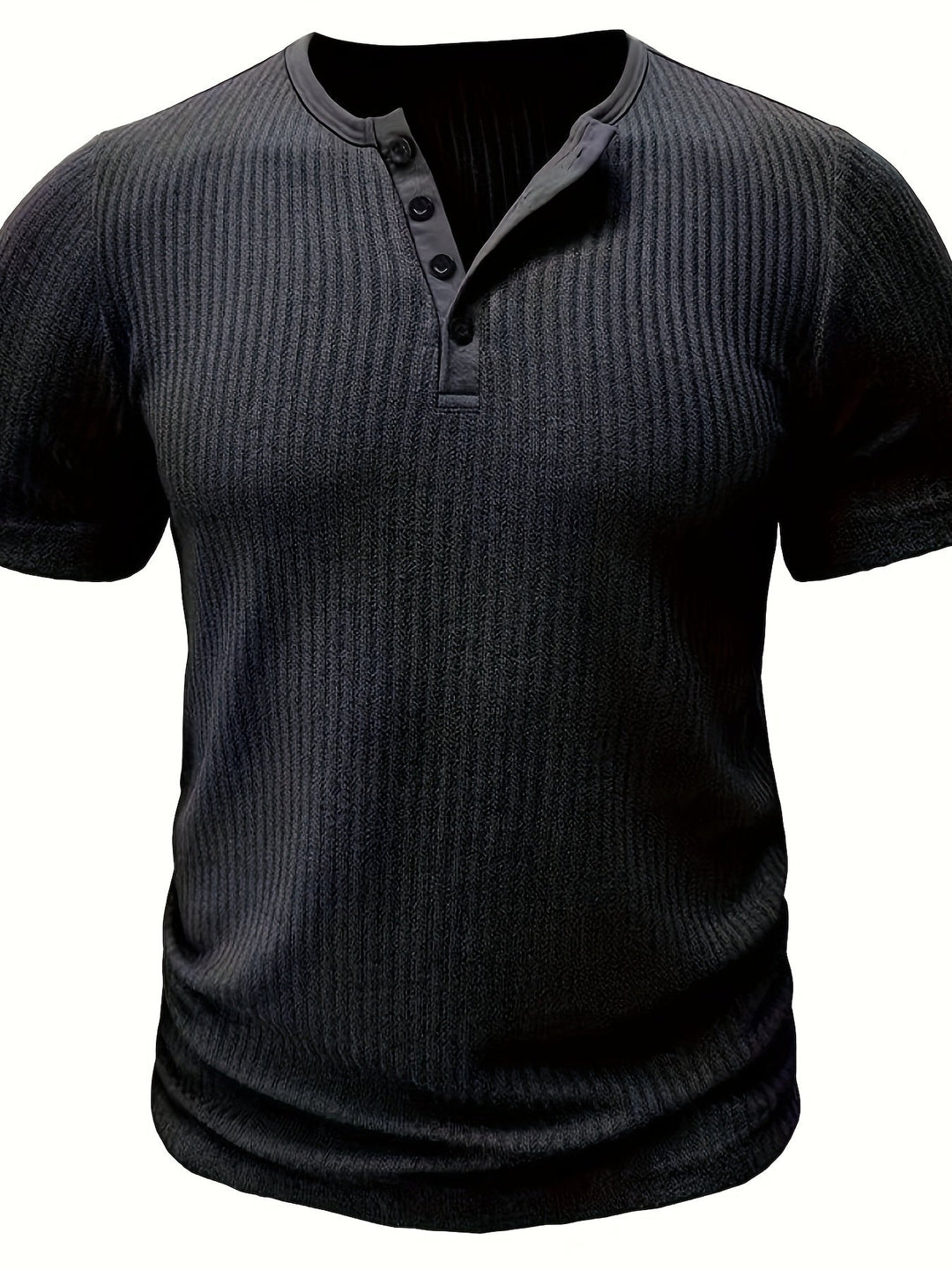 Stilvolles Herren Henley Kurzarm-T-Shirt mit klassischer Knopfleiste. Vielseitig für Freizeitmode.