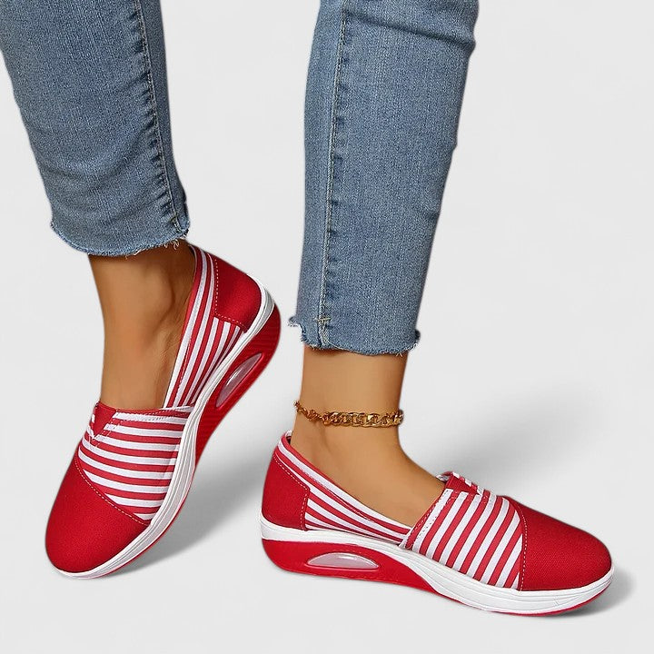 Vielseitige Sylvia Damenschuhe: ergonomisch, modisch und atmungsaktiv für jeden Tag.