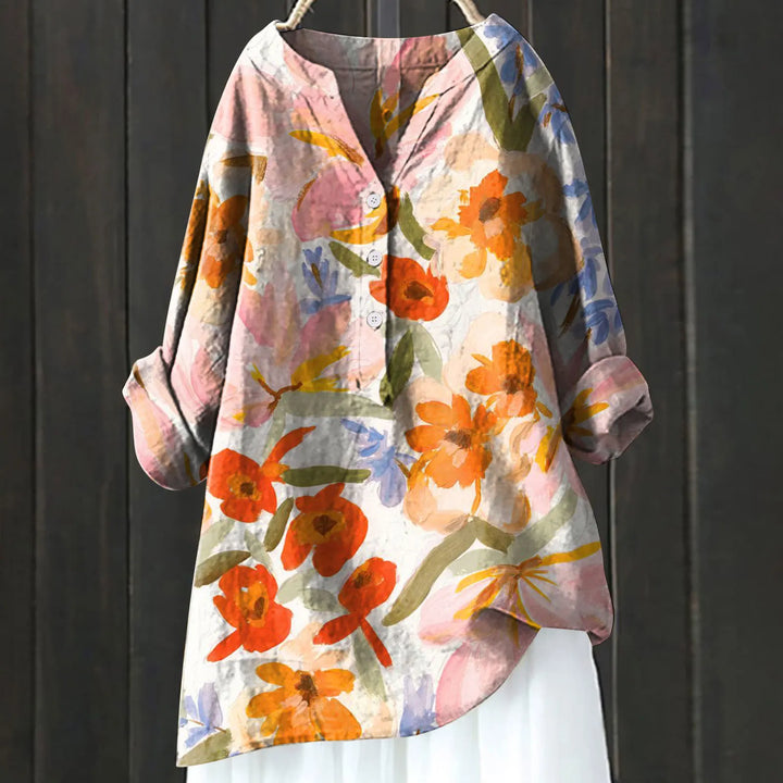 Blütenbluse Sophie für Damen, mit zartem Blumenmuster. Eine schicke & bürotaugliche Damenbluse.