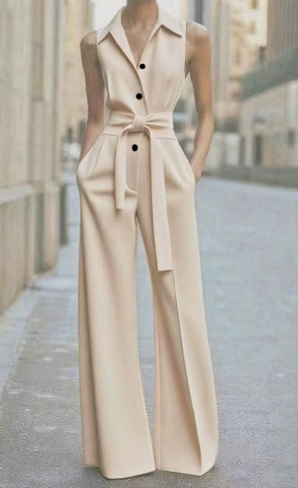 Festlicher Damen Jumpsuit mit Gürtel für Hochzeiten und Abendveranstaltungen. Stilvoller Overall mit weiten Beinen.