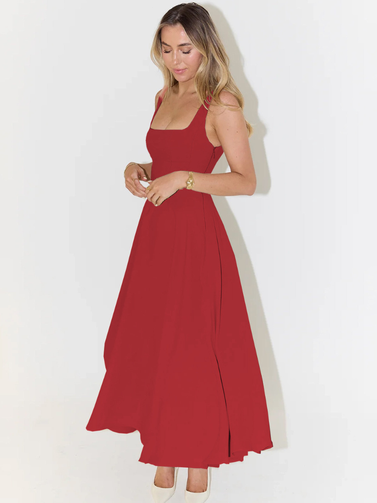 Elegantes salbeigrün Damen Midikleid mit quadratischem Ausschnitt, breite Träger. Perfektes Herbstkleid, vielseitig.