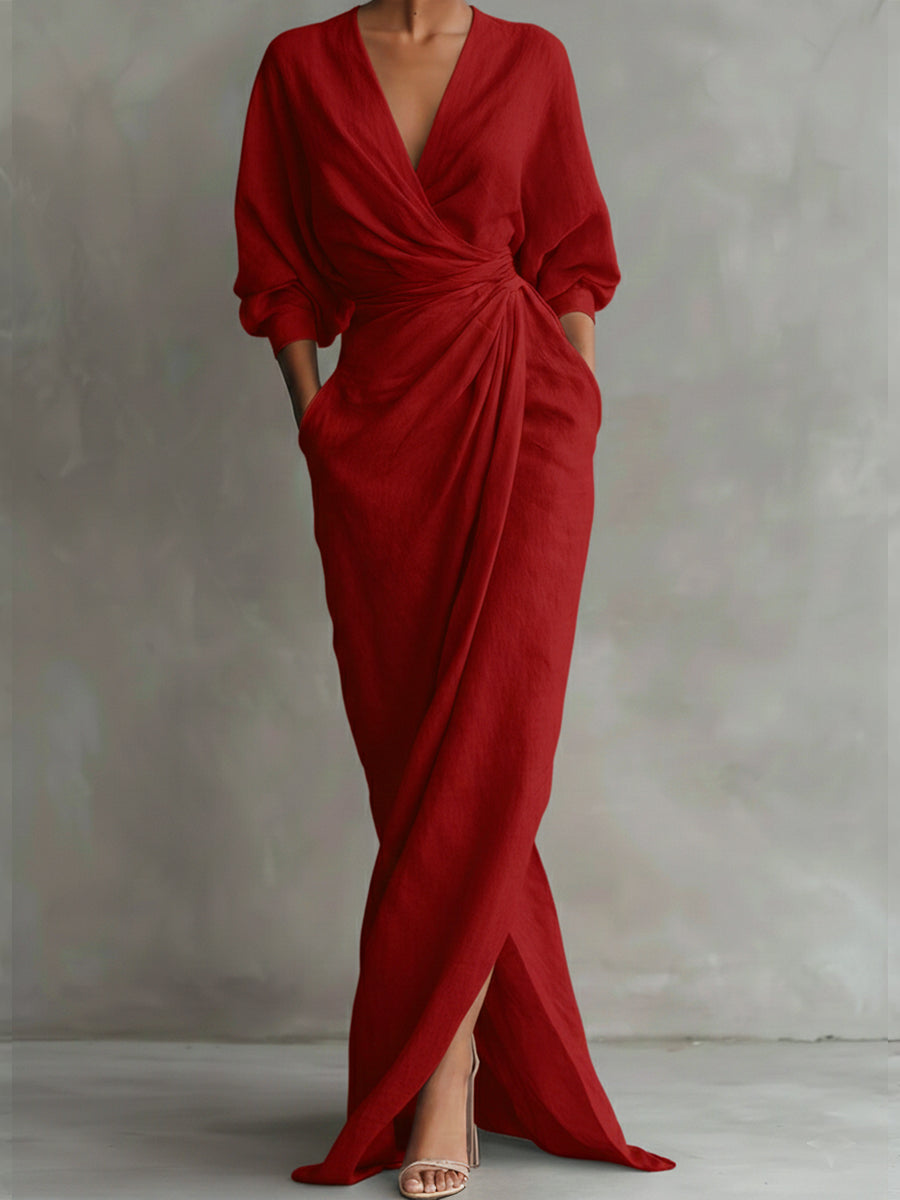 Schickes Damen Festkleid mit V-Ausschnitt und 3/4-Ärmeln. Perfekt als Herbstkleid oder Abendkleid.