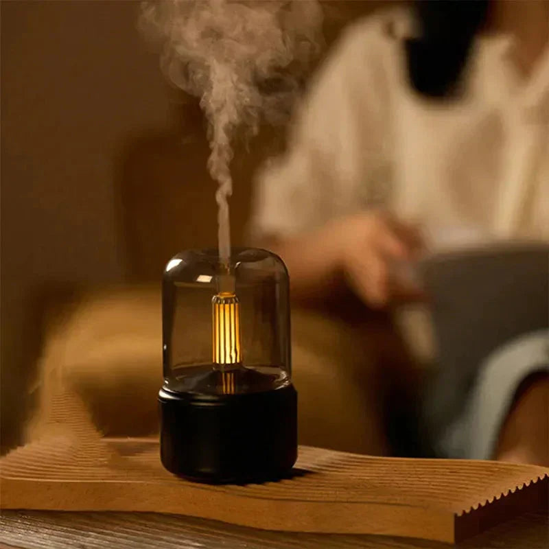 Eleganter elektrischer Aroma-Diffuser & Luftbefeuchter für Zuhause. Schafft angenehme Raumbeduftung und entspannende Wohlfühlatmosphäre.