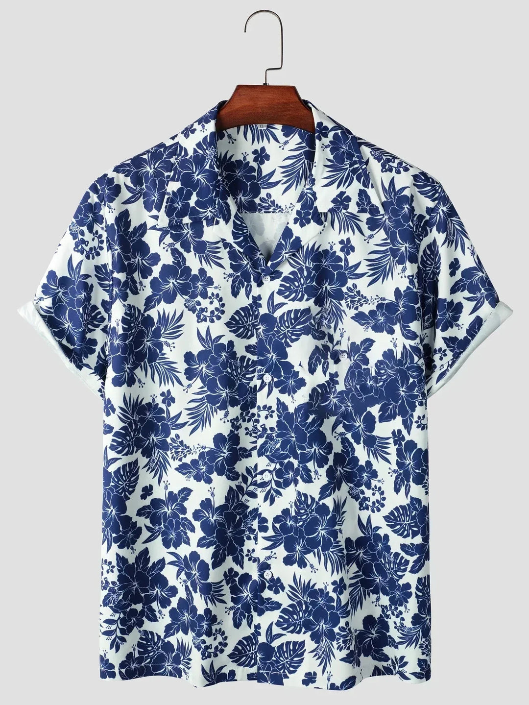 Lässiges Herren Kurzarmhemd mit lebhaftem blau-rotem floralem Muster. Ideal als Sommer- oder Strandhemd.