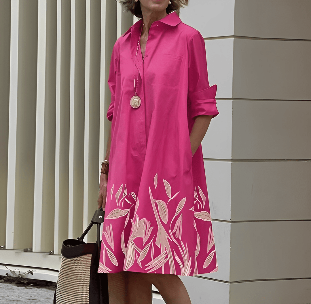 Stilvolles Damenkleid, Shirtdress mit elegantem Umschlagkragen. Lockere Passform, Langarm, perfekt für jede Jahreszeit.