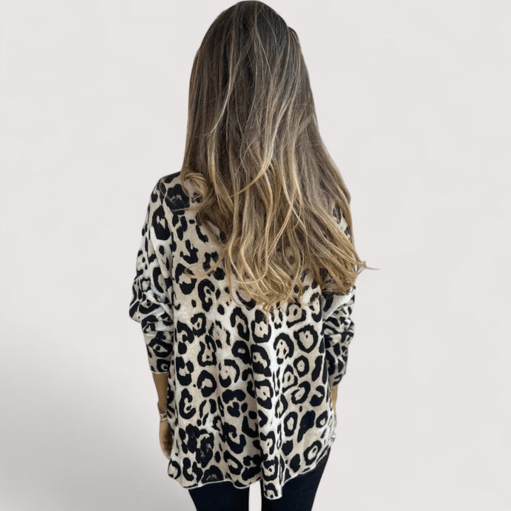 Fashion-Oberteil: Damen Leoparden Top mit lockerem Schnitt. Bequem und stilvoll für jede Alltagskleidung.