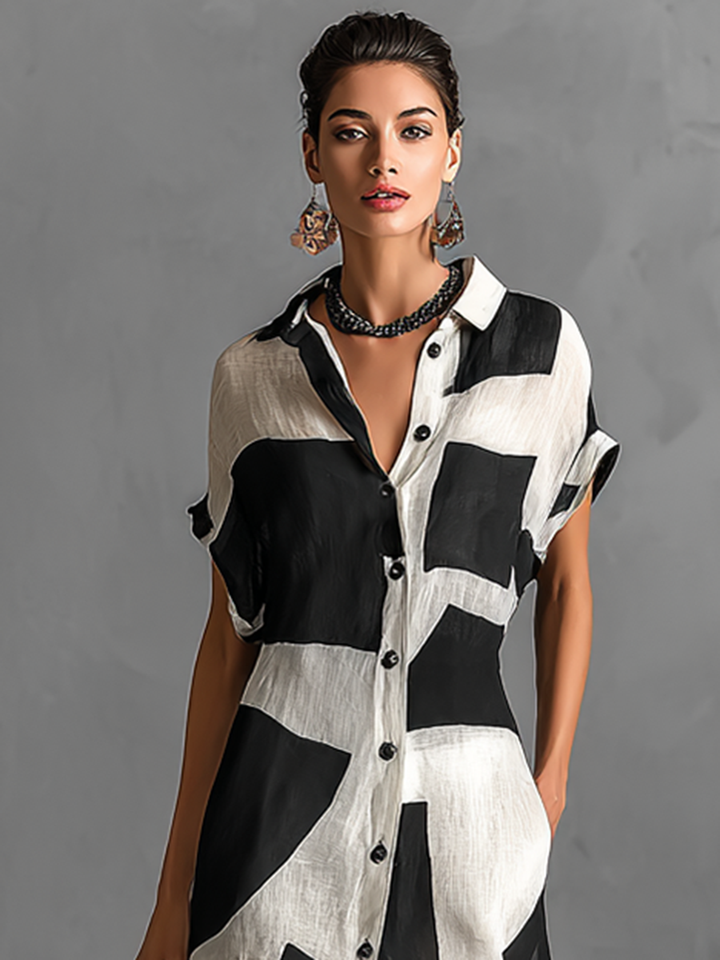 Exquisites Damen Maxikleid mit stilvollem Print in Schwarz, ideal für besondere Feste & elegante Abende.