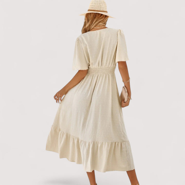 Luftiges Damen Sommer Maxikleid mit V-Ausschnitt; leicht, bequem und elegant für Freizeit oder Strand.