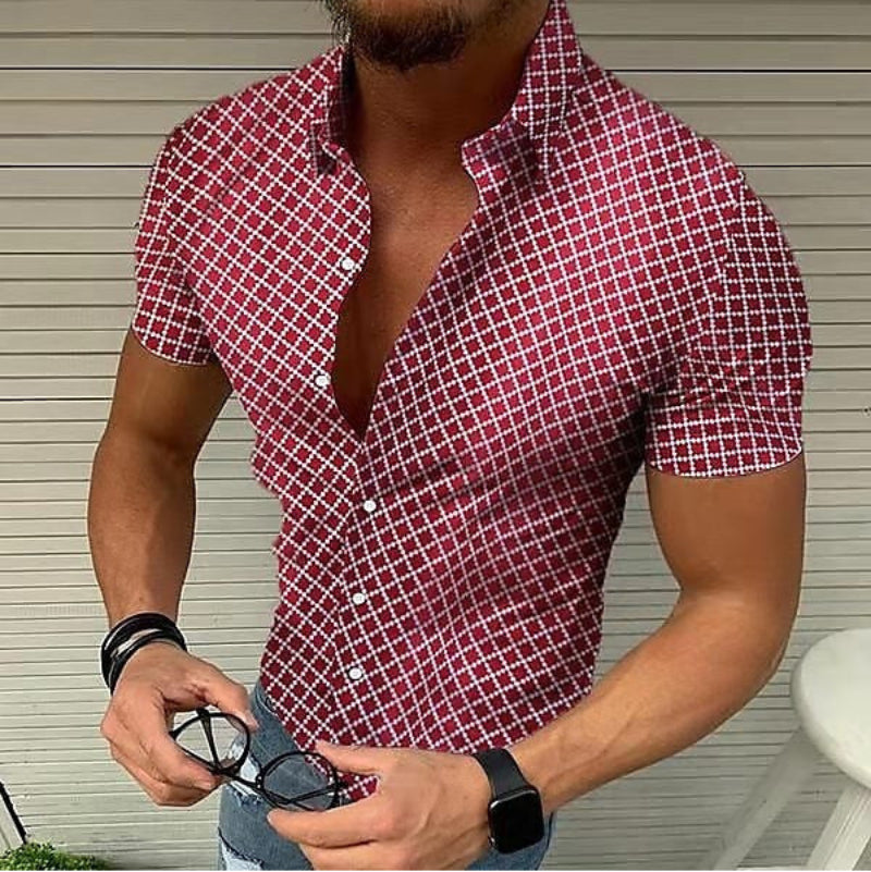 Rotes, modernes Zarofia Herren Kurzarmhemd in Slim Fit. Stylisches Freizeithemd für einen modischen Auftritt.