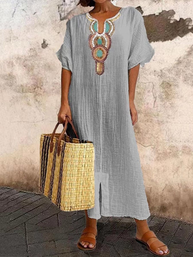 Damen Sommerkleid im Kaftan-Stil: langes Maxikleid mit eleganter Stickerei, perfekt für festliche Anlässe & Urlaub.