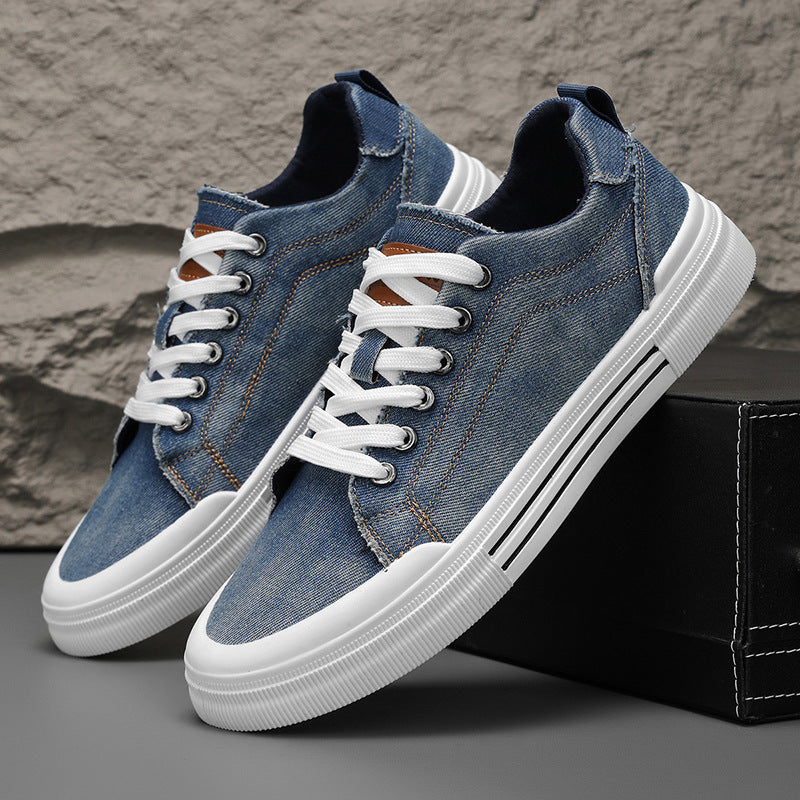 Vielseitige blaue Herren Low-Top Schnürschuhe, stilvolle Freizeitsneaker für jeden Tag.