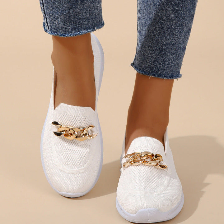 Modische Damen Freizeitschuhe in sportlichem Design. Bequeme Sneaker für Alltag & leichte Aktivitäten.