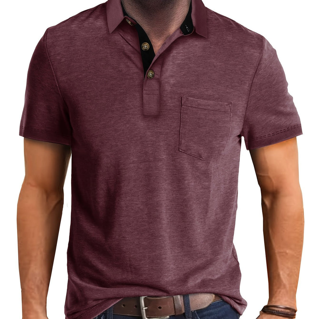 Herren Poloshirt in Rot. Klassisches Design mit Brusttasche und Kontrastkragen. Ideal für Sommer-Freizeitmode.