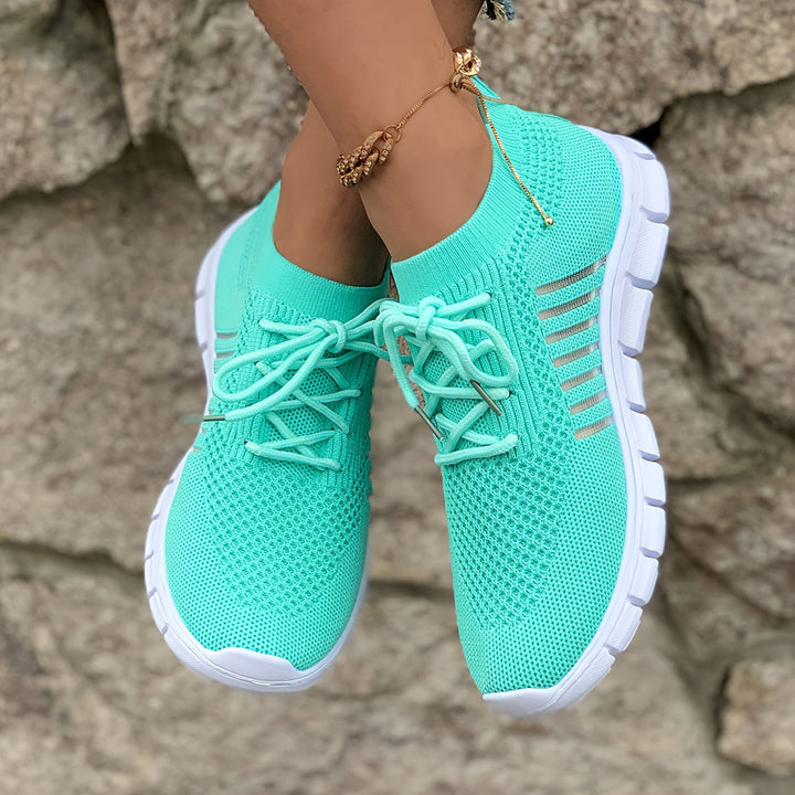 Funktionale Damen Sneaker Tamara, ultraleicht und sehr bequem. Perfekte Alltagsschuhe für Frauen.