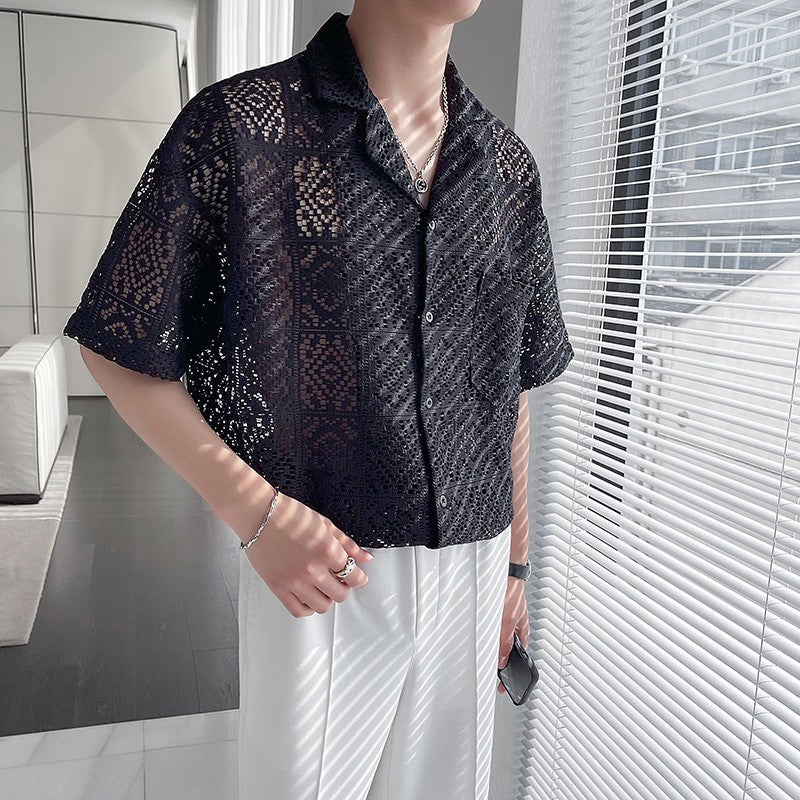 Schwarzes Langarm-Herrenhemd im Loosefit-Stil mit Kuba-Kragen für lässige Eleganz.