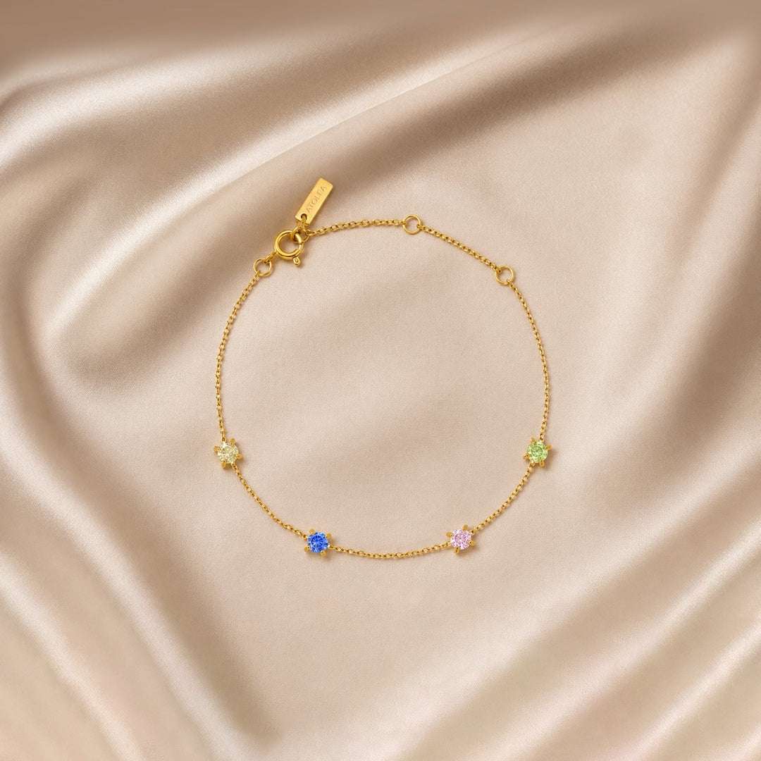 Vergoldetes Edelstahl Armband, wasserfest und personalisierbar mit Ihrem Geburtsstein.