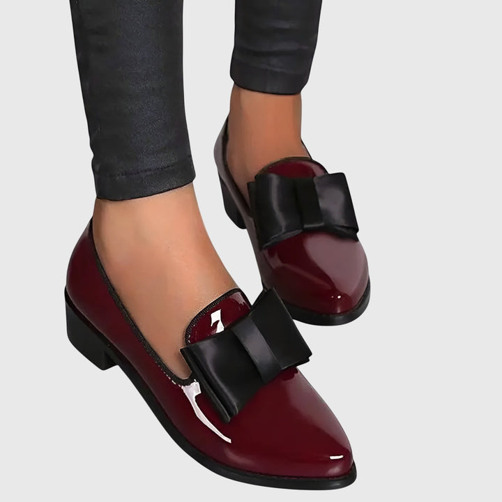 Leicht anzuziehende Damen Slip-On Loafer für maximalen Komfort. Flache, elegante Damenschuhe für jeden Tag.
