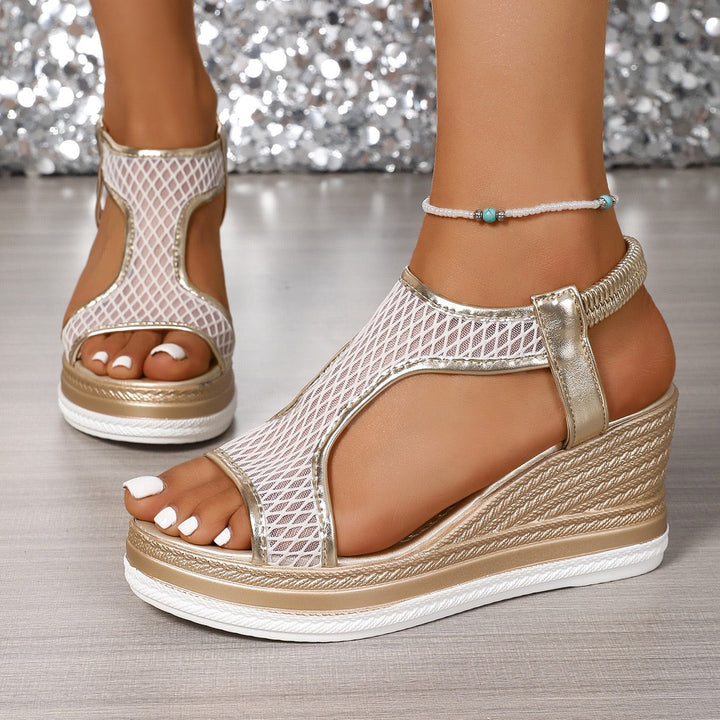 Unterstützende ergonomische Keilsandalen in Schwarz für Damen, bequeme und stilvolle Schuhe.