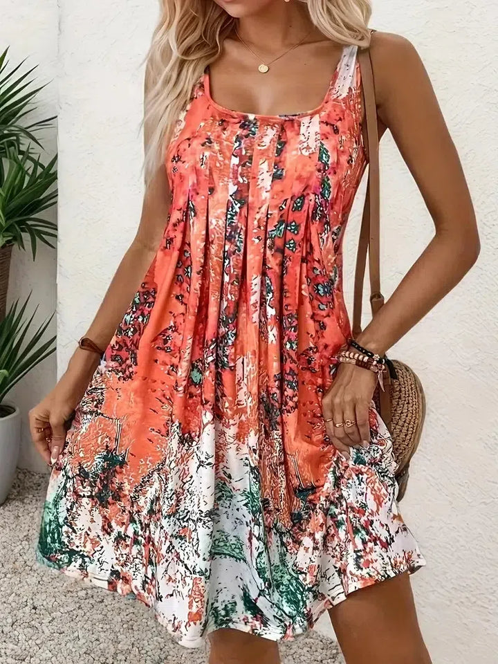 Elegantes Damen Sommerkleid: Orangefarbenes A-Linien Minikleid mit farbenfrohem Print, ärmellos und luftig.