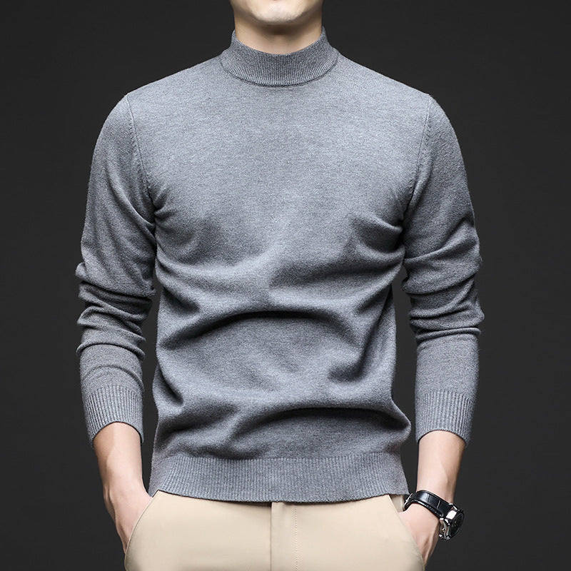 Eleganter Basic Herren Pullover für den Herbst, mit Stehkragen und figurbetonter Slim Fit Passform.