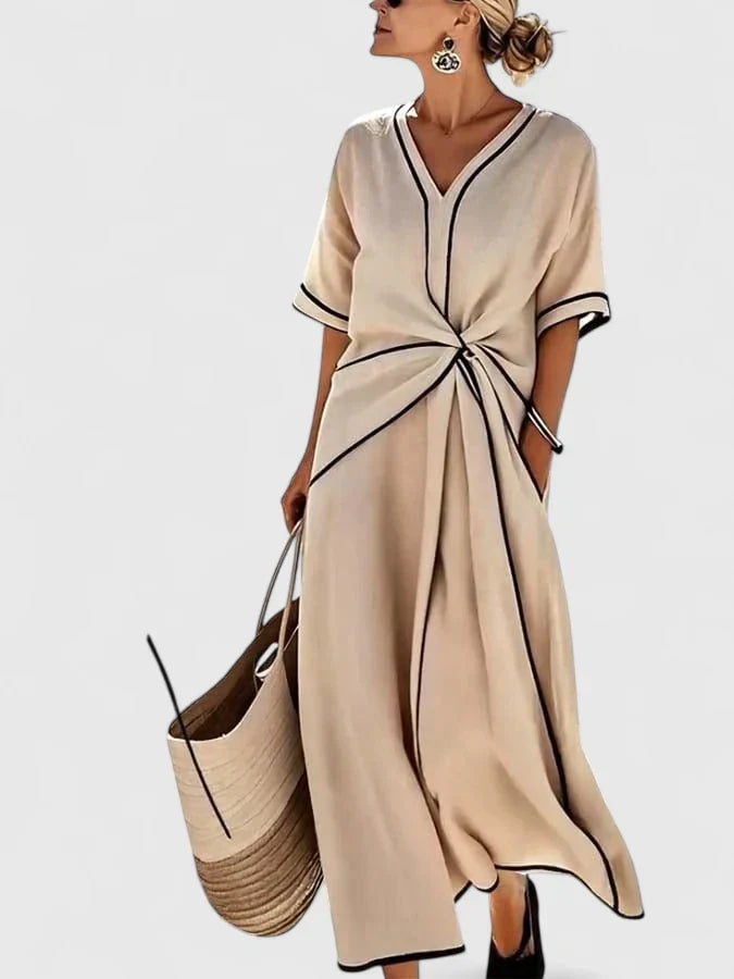 Elegantes blaues Damen-Sommerkleid im Regular Fit für Freizeit und Urlaub.