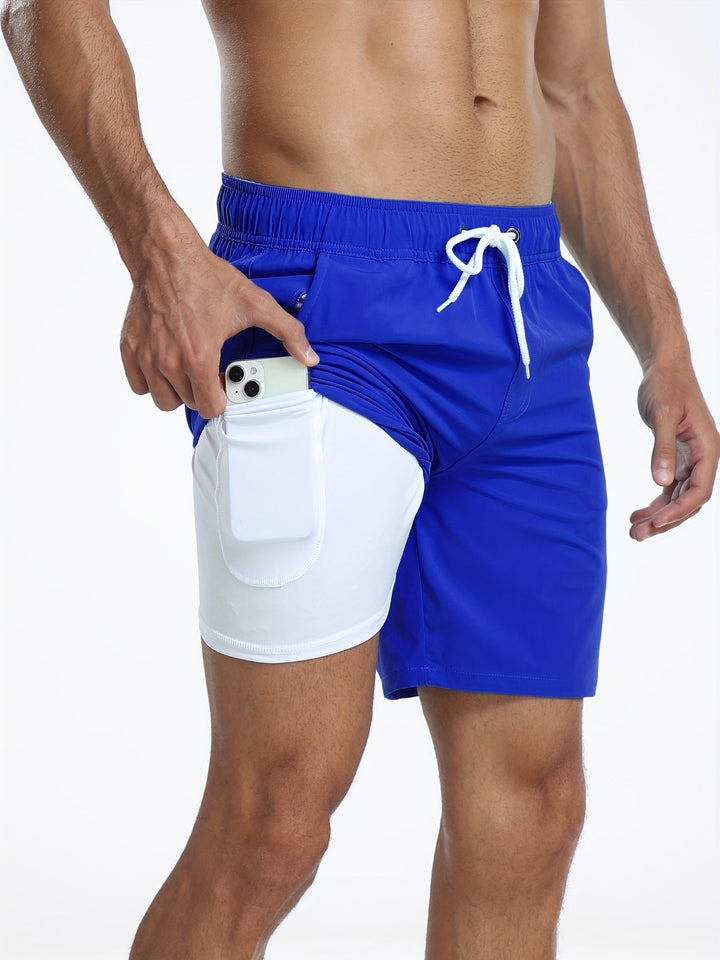 Funktionale Herren Bade-Shorts Jonas, schnelltrocknend, mit Handytasche für Ihre Essentials.