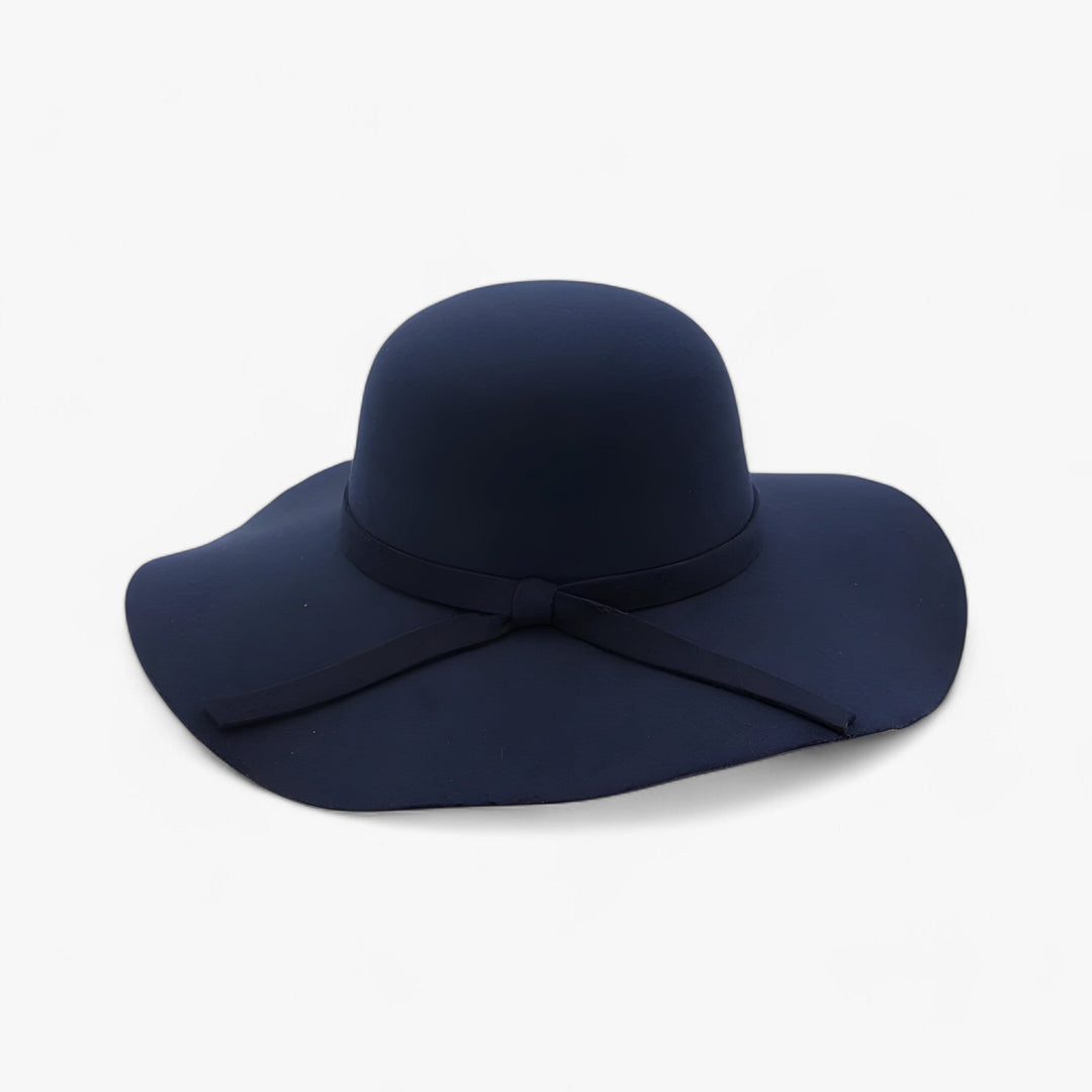 Klassischer Damen Fedora Hut aus hochwertigem Wollfilz; idealer Winterhut, der Eleganz verleiht.