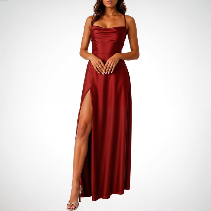 Fließendes Damen Maxikleid Serena, ärmellos, mit hohem Beinschlitz, perfekt als festliches Partykleid.