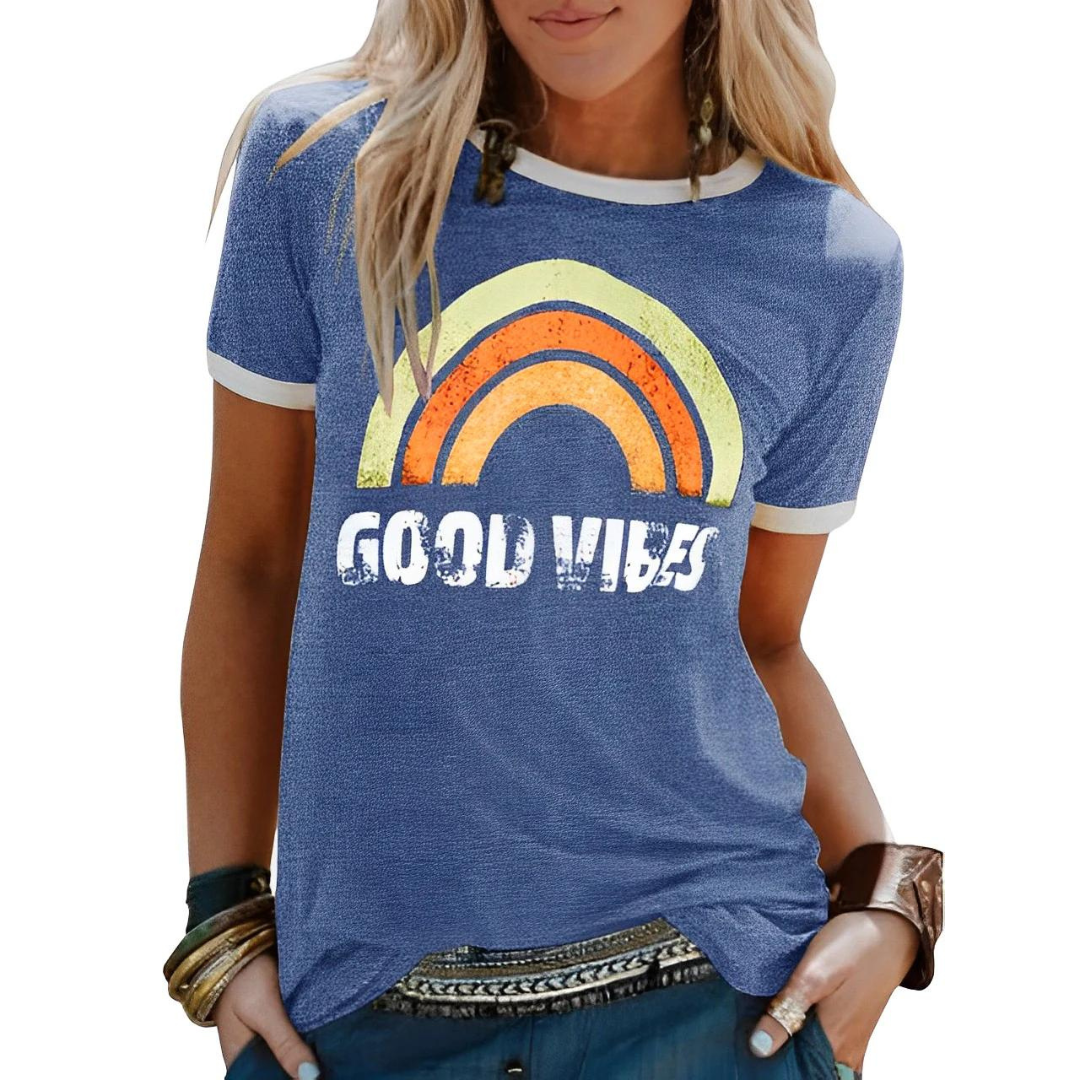 Bequemes Damen T-Shirt im Regular Fit mit fröhlichem Regenbogenmuster für Freizeit & Alltag.