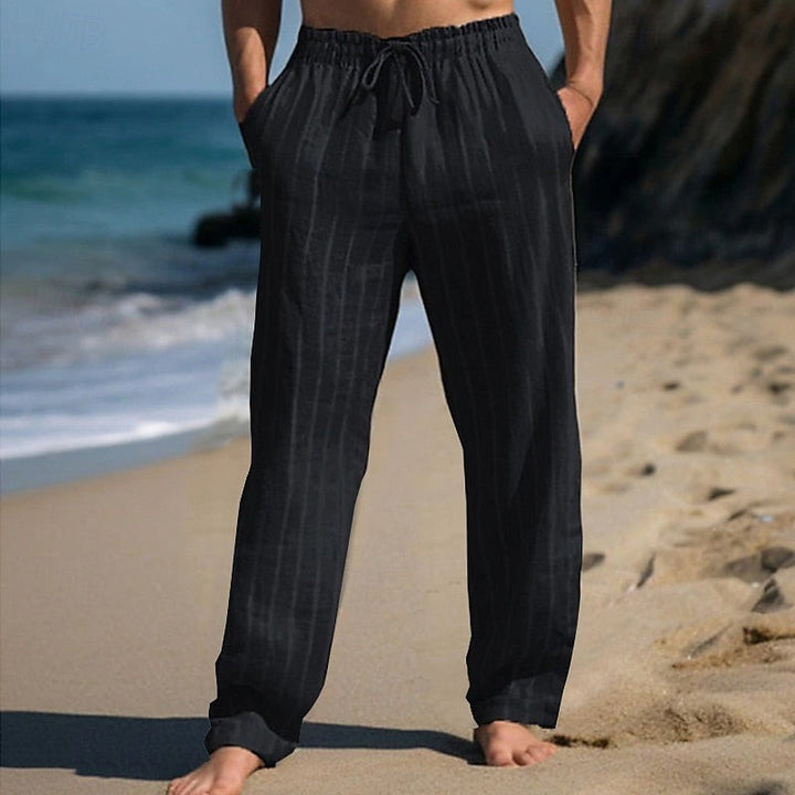 Stilvolle Herren Freizeithose mit Kordelzug, elastischem Bund, Streifen und hohem Tragekomfort.