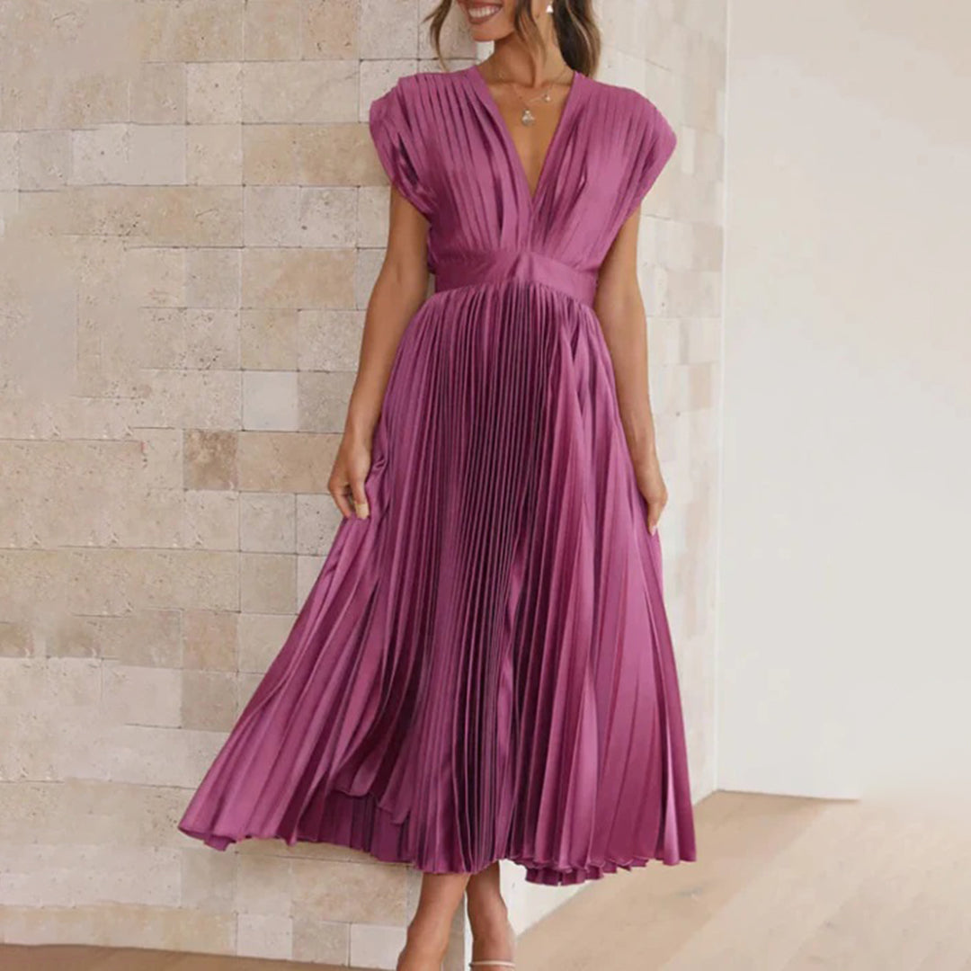 Festliches Damen Cocktailkleid, bequem und modisch. Perfekt für stilvolle Abende und Winteranlässe.