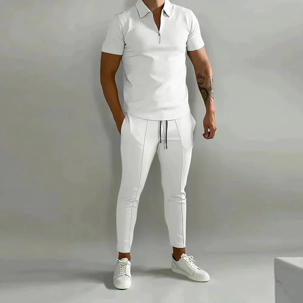 Modernes Herren Leinen-Hemd und Hose Set "Adrian", ein luftiger Begleiter für stilvolle Sommerlooks.