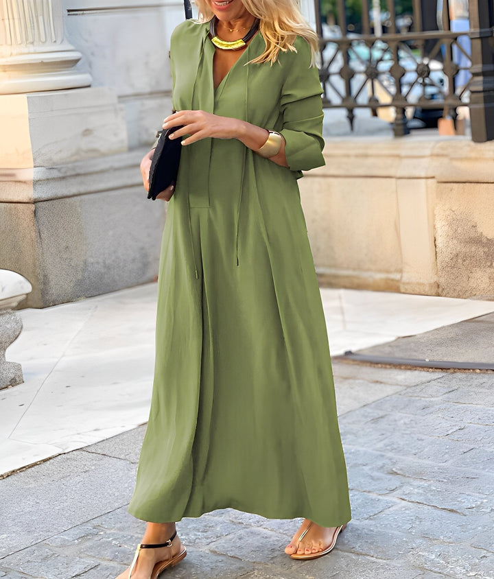 Modisches fließendes Damen-Maxikleid, perfekt als langes Sommerkleid oder schickes Freizeitkleid.