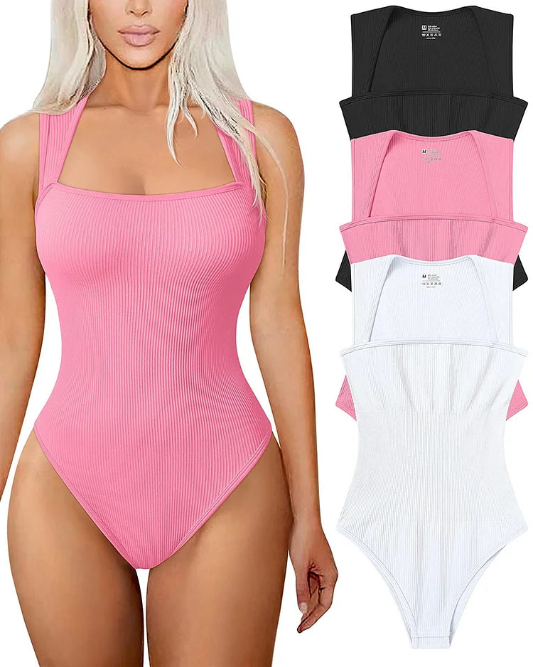 Figurformender Damen Bodysuit in Nude, nahtlos, bietet Komfort & glättet die Figur.