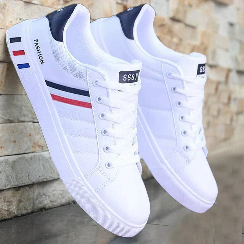 Vielseitiger Herren Low-Top Sneaker. Strukturierter Freizeitschuh, modisch und bequem für den Alltag.