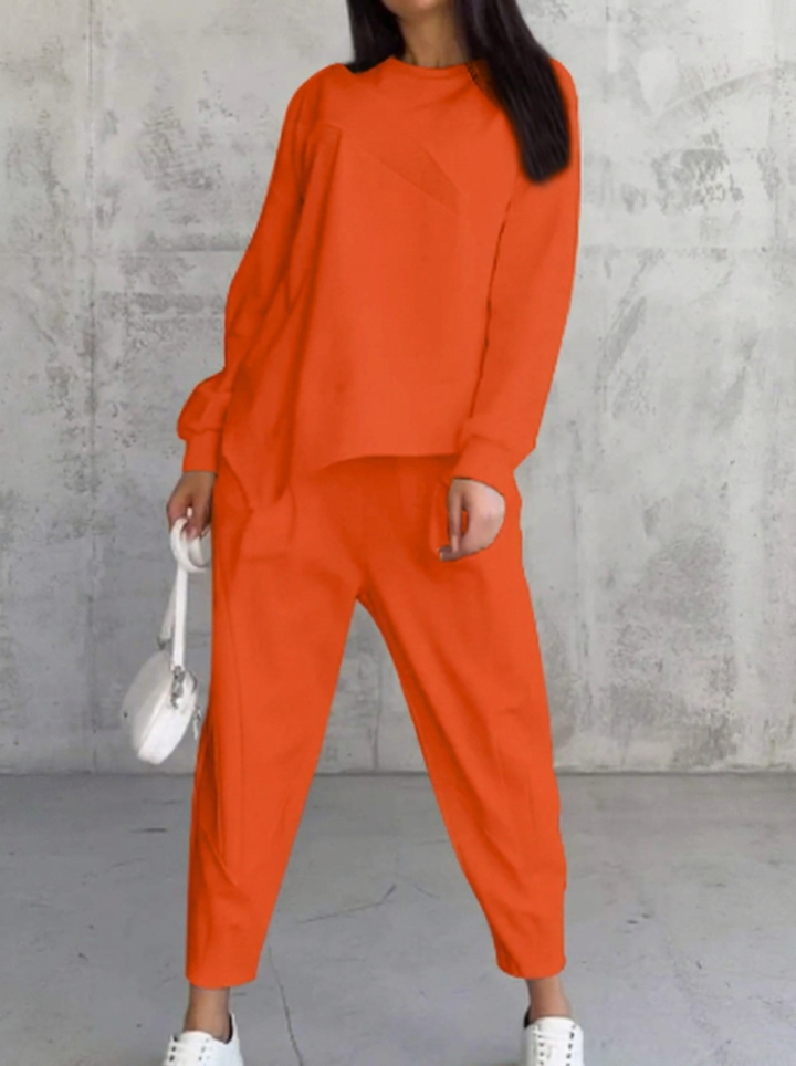Entspanntes Damen Freizeit-Set Marie, langarm & Hose. Ideal für gemütliche Momente zu Hause oder den Alltags-Komfort.