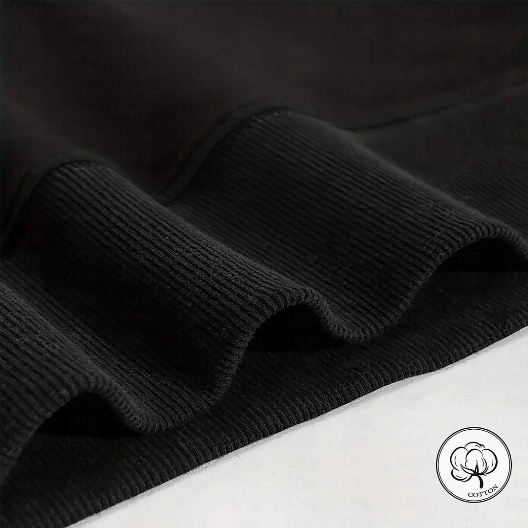 Bequemes schwarzes Herren Sweatshirt mit Kapuze, Reißverschluss und modischem Revers für vielseitige Casual-Outfits.