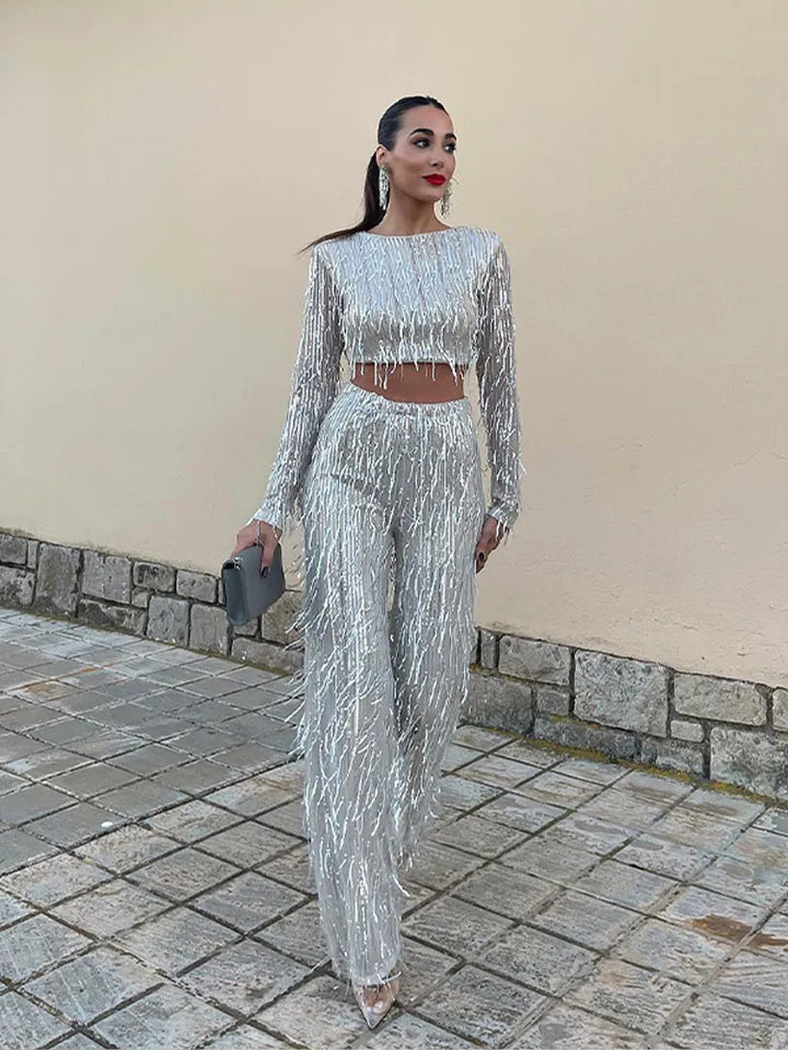 Elegante High-Waist-Hose mit Pailletten für Damen, Teil des festlichen Party-Sets, modischer Look.