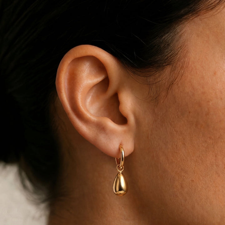 Damen Creolen in Tropfenform, gold & silber, wasserdicht, hypoallergener Edelstahl.