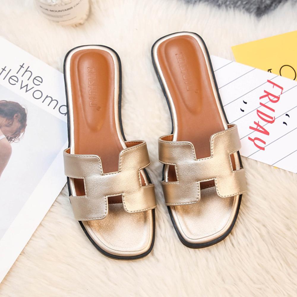 Elegante Sommersandalen TrendySoft: Bequeme Damenschuhe, ideal für lange Sommertage und Urlaubslooks.
