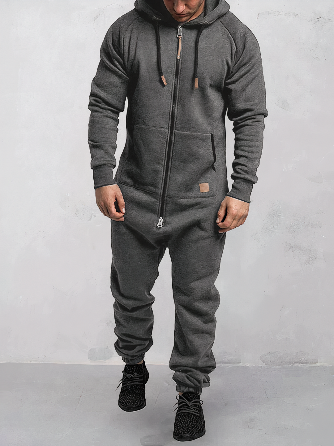 Bequemer Herren Hoodie-Trainingsanzug für entspannte Tage. Stylisches Outfit-Set, ganzjährig tragbar für Komfort.