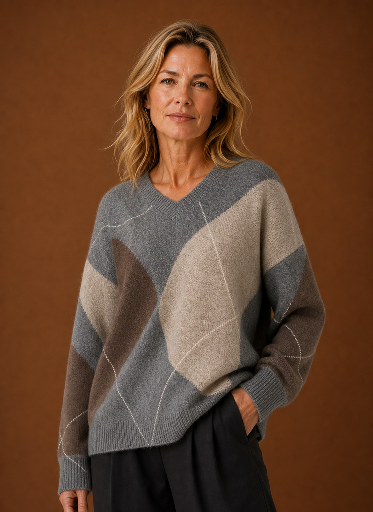 Damen Oversize Strickpullover mit stilvollem Rautenmuster. Gemütlicher Winterpullover für Damen.