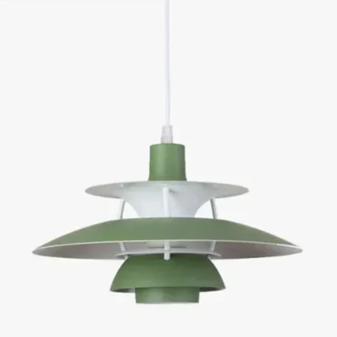 Stilvolle LED Beleuchtung, bunt, energieeffizient, für ein lebendiges Wohnzimmer.