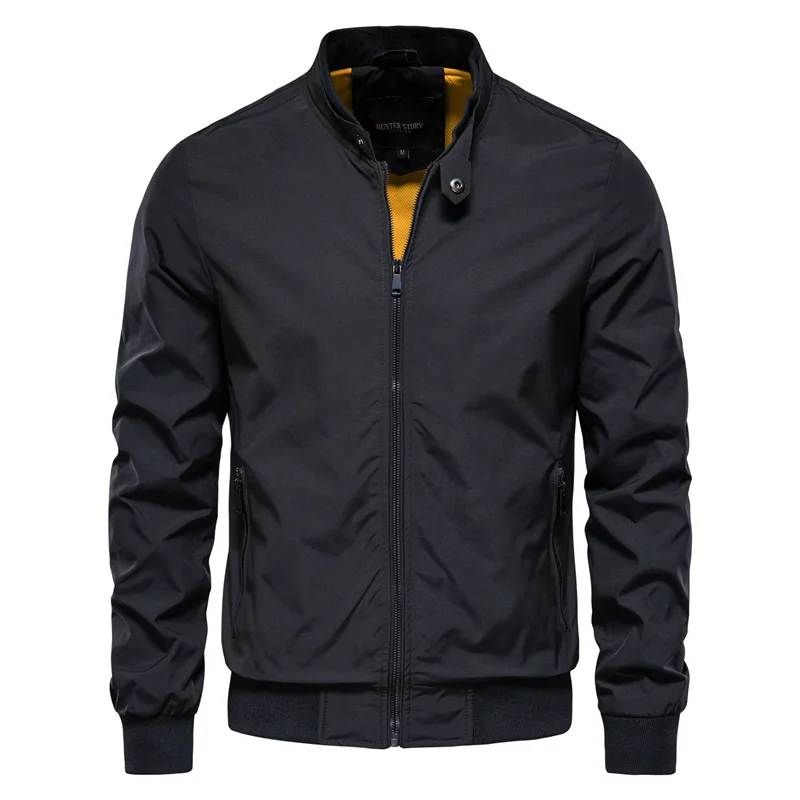 Stilvolle Herren Freizeitjacke für Frühling & Herbst, modern und komfortabel für den Alltag.