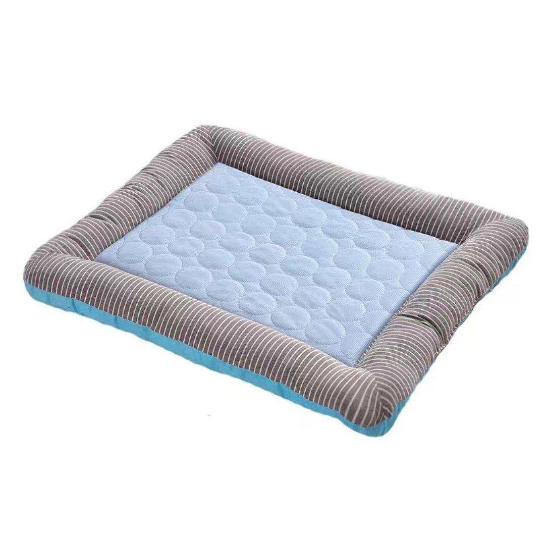 Erfrischende Kühlmatte für Haustiere (Hund & Katze). Ideal für Tierzubehör, Kühlung an heißen Sommertagen.