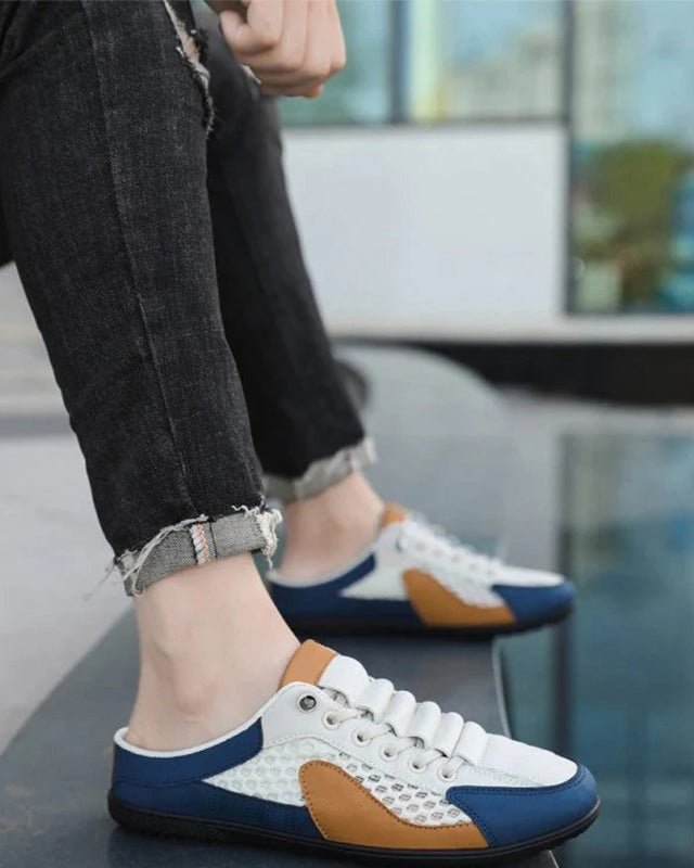 Seitenansicht der Herren Slipper Sneaker mit offener Ferse, leicht, bequem und ideal als Sommerschuh.