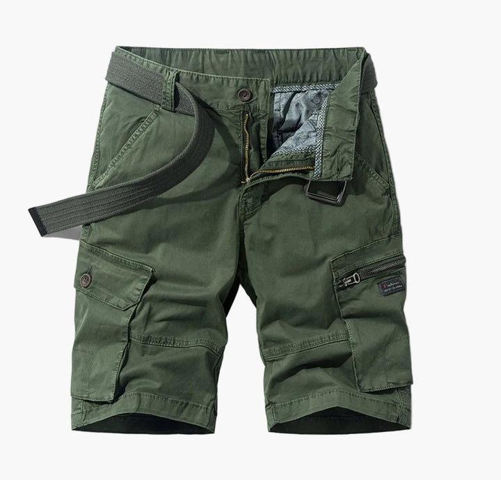 Stylische orange Herren Sommer Shorts, perfekt als Freizeithose für entspannte Tage und warme Temperaturen.