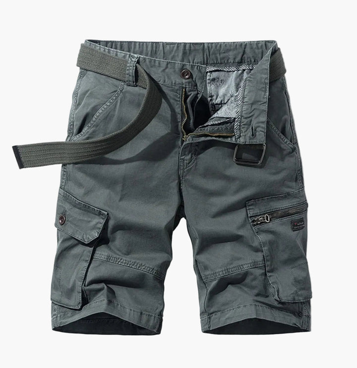 Vielseitige orange Herren Cargo Shorts, atmungsaktiv und bequem, die ideale Outdoor Shorts für Abenteuer.