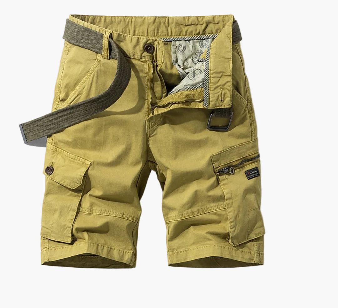 Orange Herren Cargo Shorts mit verstellbarem Bund, bietet maximalen Komfort und Funktionalität für unterwegs.