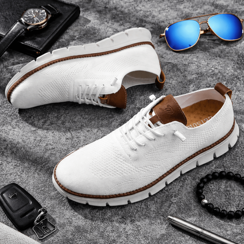 Herren Slip-on Sneaker in Schwarz, sportlich & atmungsaktiv für maximalen Komfort im Alltag.